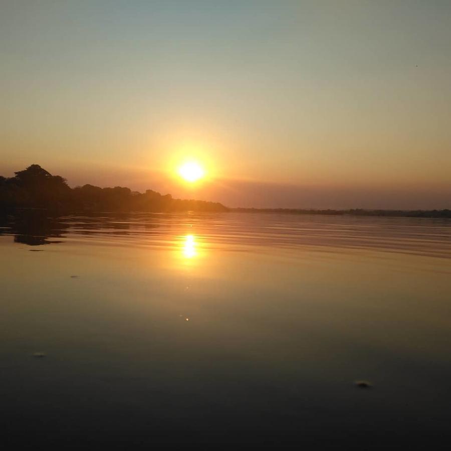 Caprivi Houseboat Safari Lodge Катима-Мулило Экстерьер фото